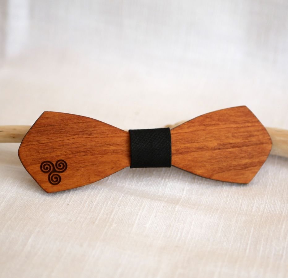 French wooden bow tie for men "le rablé long" customizable