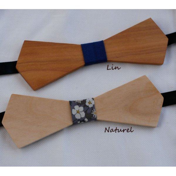 Long pointed bow tie in walnut to be personalized Gift for men