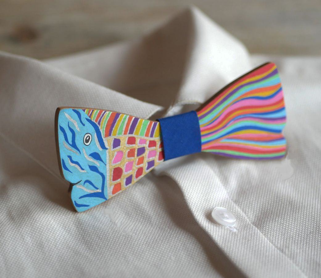 Painted wood fish bow tie 