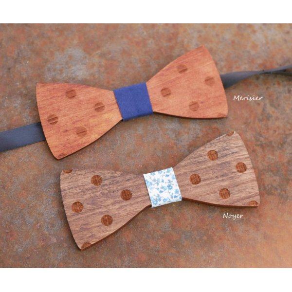 Engraved wood stained polka dot bow tie to personalize