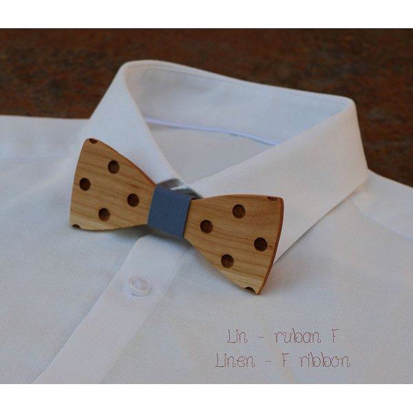 Engraved wood stained polka dot bow tie to personalize