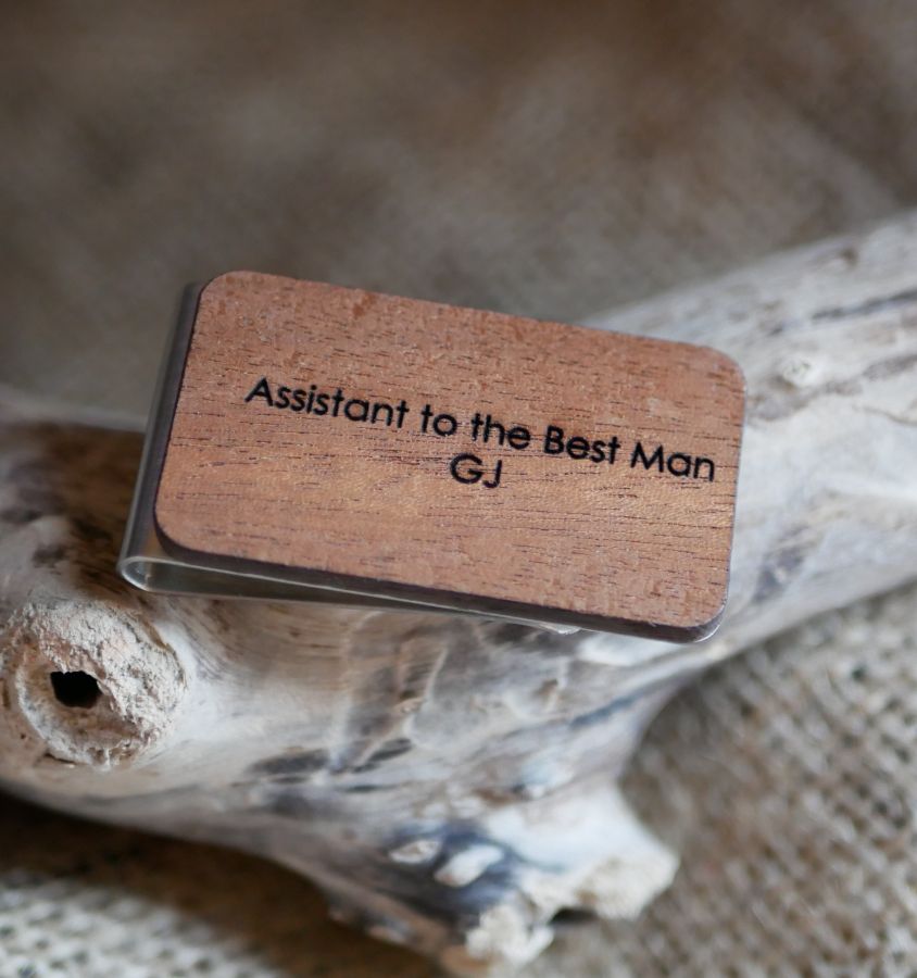 Wooden money clip to personalize