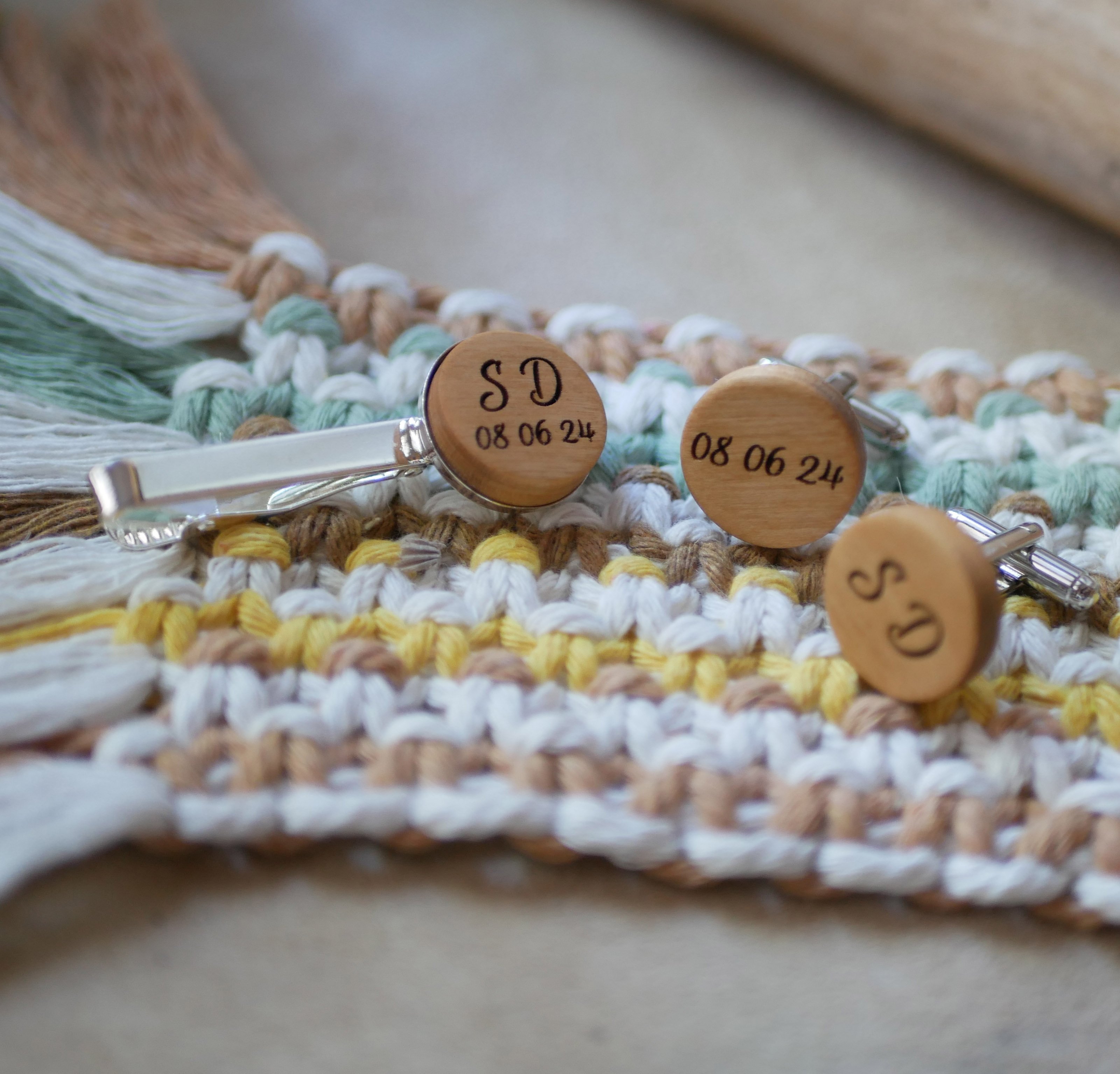 Wooden tie clip with engraved wood cabochon