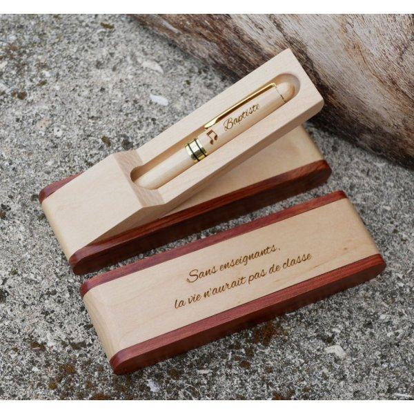 Wooden pen box engraved in a box to personalize 