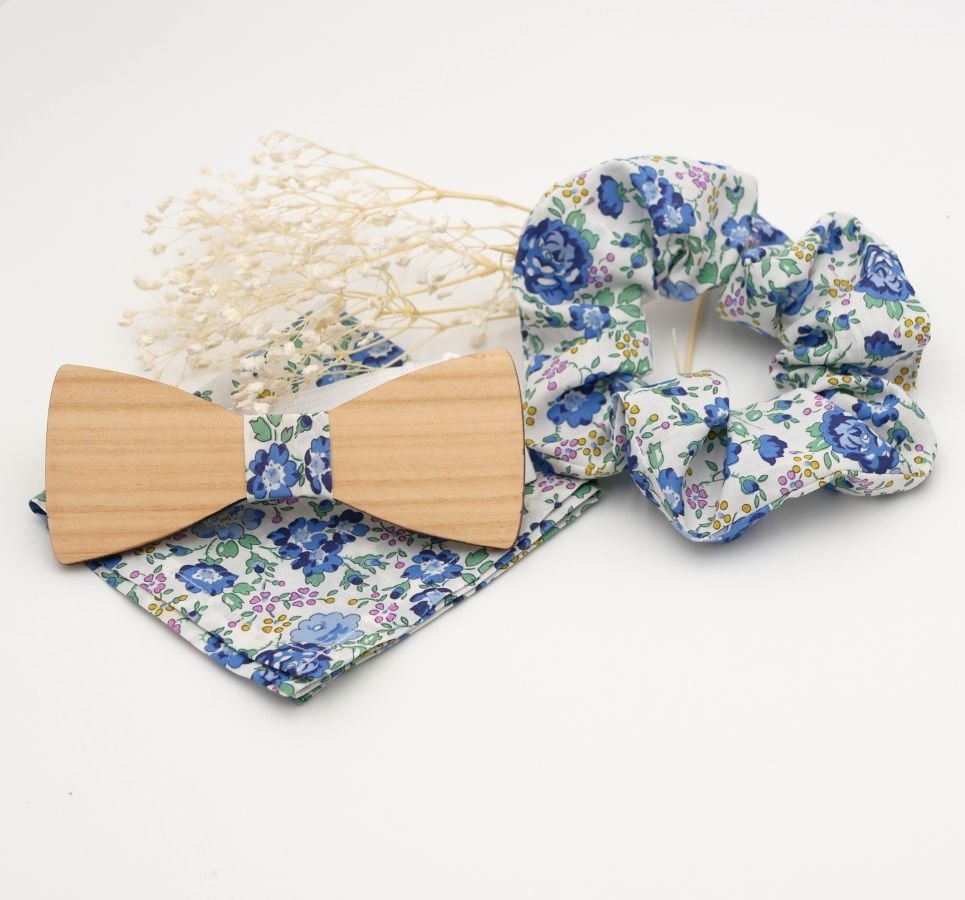 Liberty Blue Wooden Bow Tie Pouch