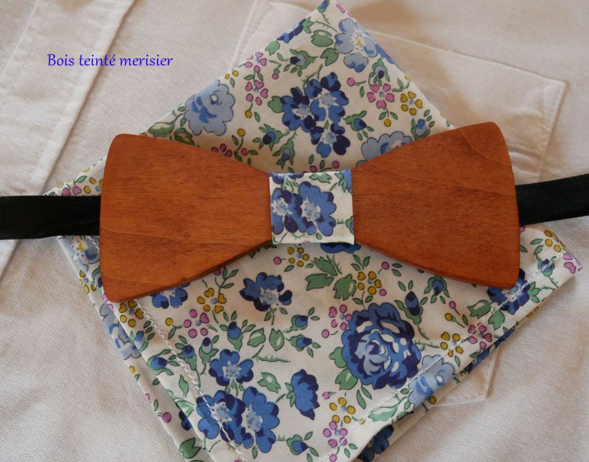 Blue Liberty pouch + scrunchie + wooden bow tie customizable