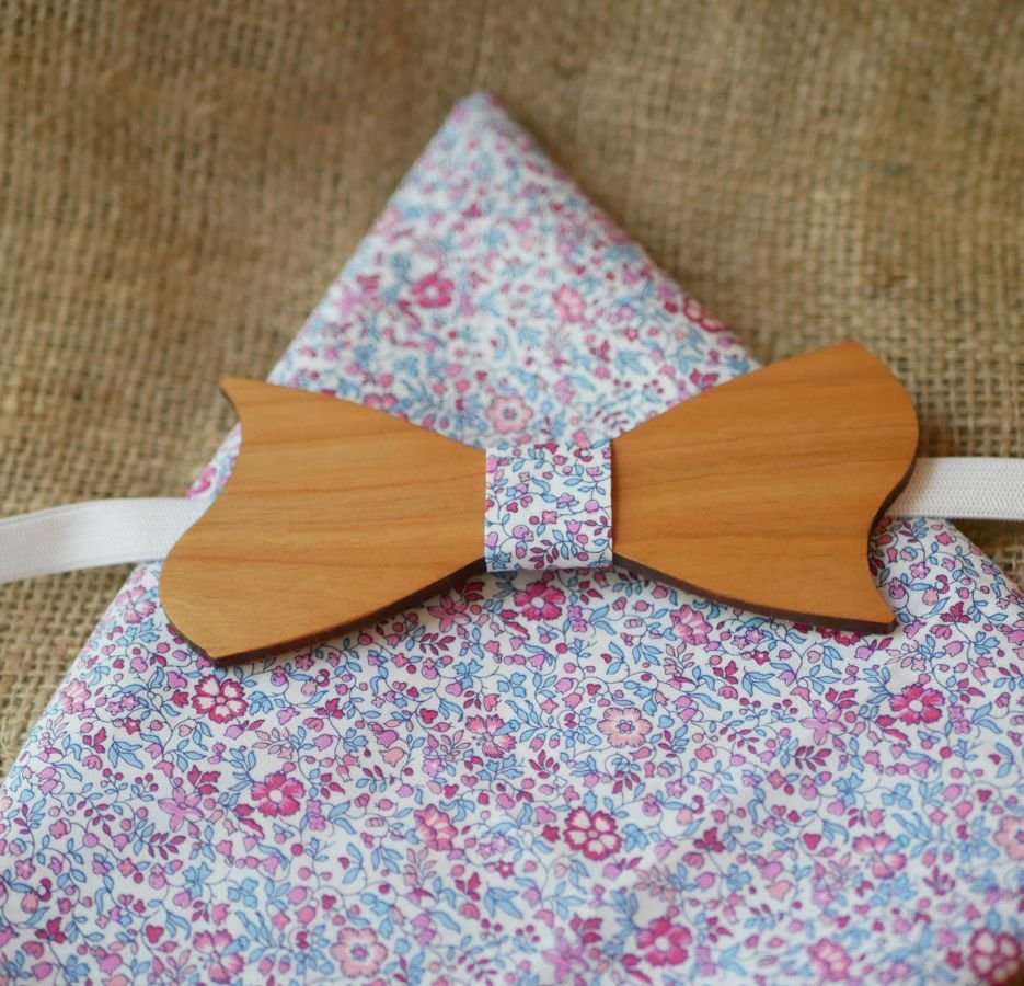 Liberty Katie pouch + scrunchie + customizable wooden bow tie