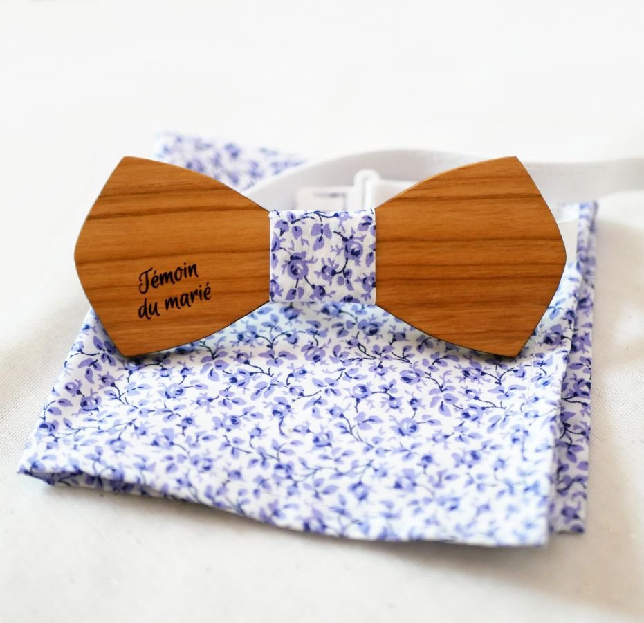 Customizable Liberty Mickael blue flowers and wooden bow tie pouch