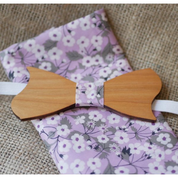 Liberty Mitsi clutch bag with purple flowers and wooden bow tie