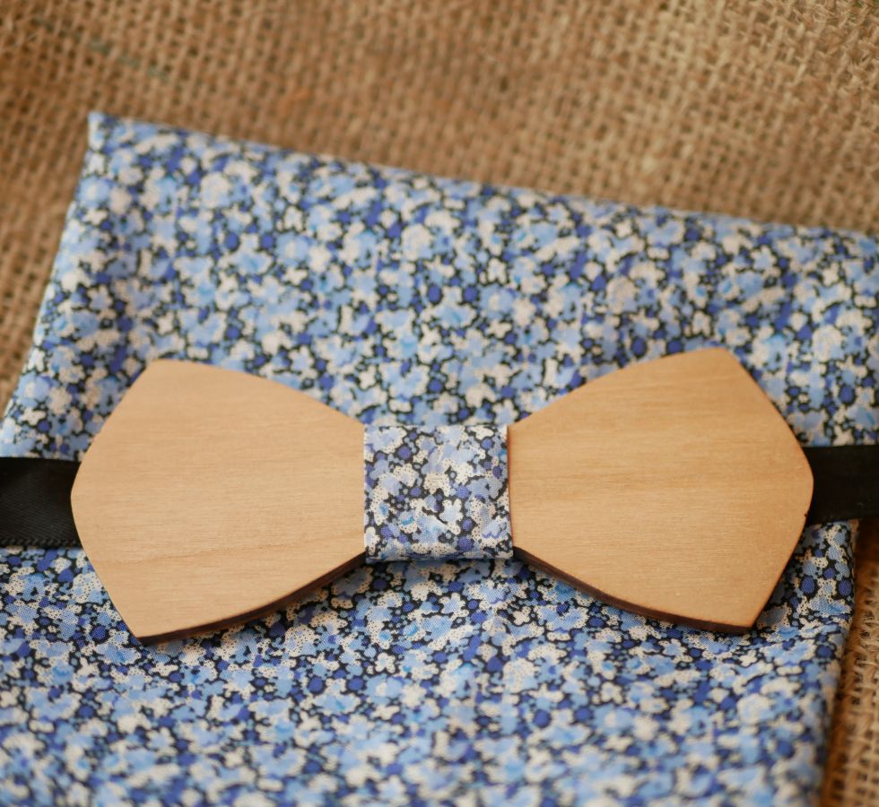 Liberty Pepper blue clutch bag and wooden bow tie customizable