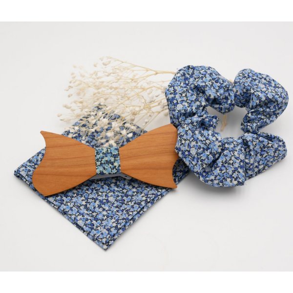Liberty Pepper Blue pouch + scrunchie + customizable wooden bow tie