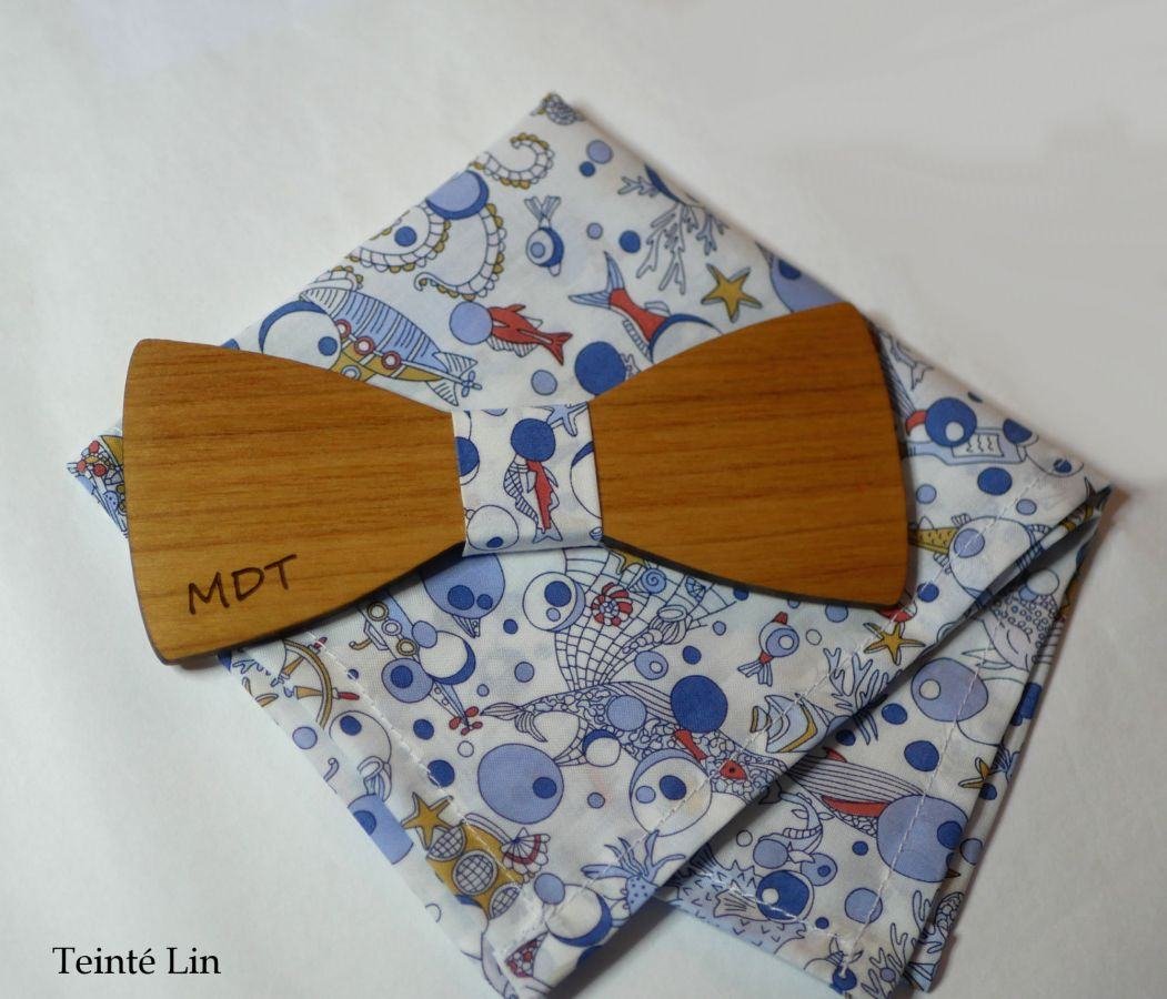 Liberty Ocean sailor bow tie pouch in wood, customizable