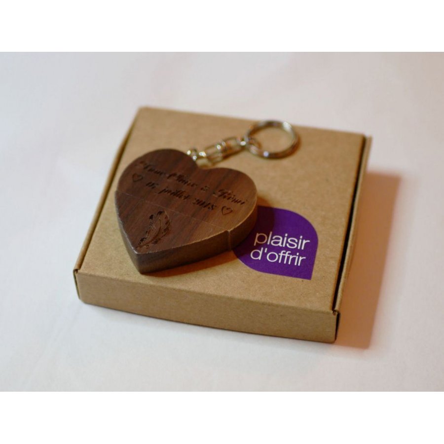 Heart-shaped USB key ring in dark wood to personalize by engraving