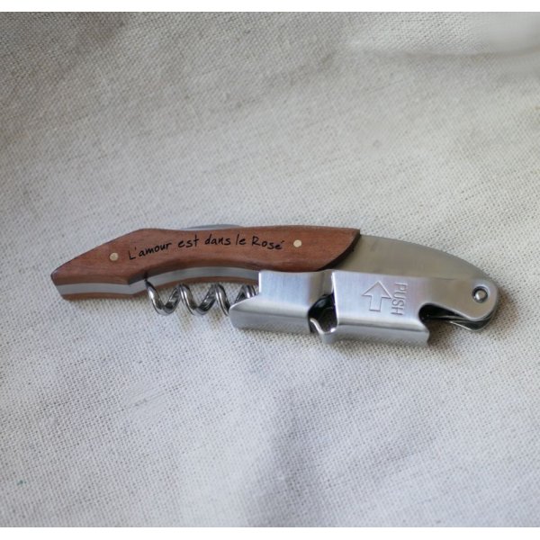 Corkscrew with engraved wooden handle to personalize