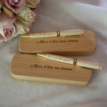 Engraved maple wood pen in solid wood box