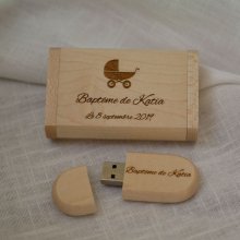 32 GB 3.0 Usb flash drive in light maple wood custom case