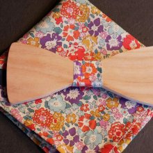 Liberty L12 pouch and wooden bow tie