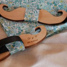 Cherry wood Moustache bow tie to personalize made in France