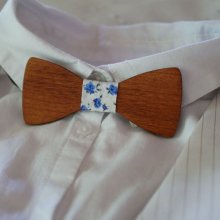 Cherry wood bow tie for children to personalize made in France