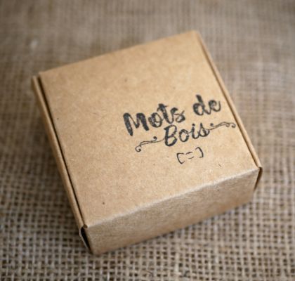 4-Recycled cardboard box (+ 1.50 €)